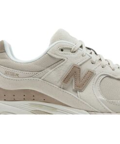 Alternative view of New Balance 2002R 'Light Dark Tan' M2002RJN