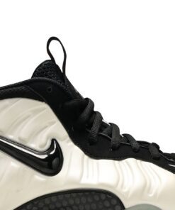 Alternative view of Nike Air Foamposite Pro Class of 97 624041-100 Nicesnk