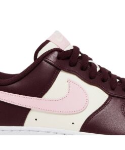 Alternative view of Nike Air Force 1 '07 'Valentine's Day 2023' FD9925-161
