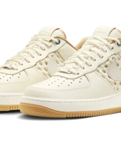 Alternative view of Nike Air Force 1 Low 'NAI-KE' (2023) FN0369-101