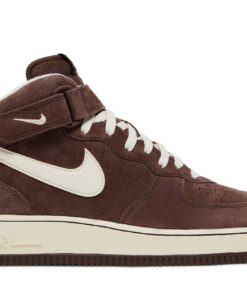 Nike Air Force 1 Mid Ã¢â‚¬â„¢07 QS 'Chocolate' DM0107-200