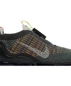 Alternative view of Nike Air VaporMax 2020 Flyknit Newsprint CW1765-001 Nicesnk
