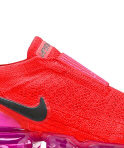 Alternative view of Nike Air VaporMax Moc 2 University Red Fuchsia Blast AJ6599-600