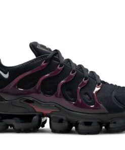 Nike Air VaporMax Plus Black Noble Red 924453-021 Nicesnk