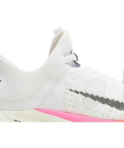 Alternative view of Nike Air Zoom Tempo NEXT% FlyEase 'Rawdacious' DJ5435-100