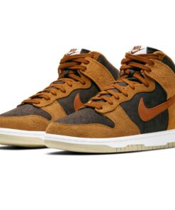 Alternative view of Nike Dunk High Premium 'Dark Russet'