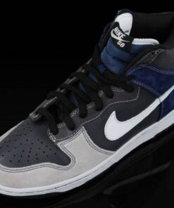 Alternative view of Nike Dunk High Pro SB Un-Futuras 305050-015 Nicesnk