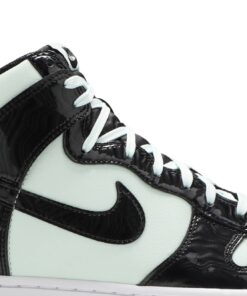 Alternative view of Nike Dunk High SE 'All Star 2021' DD1398-300