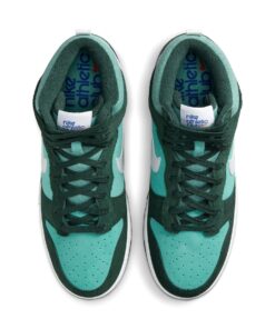 Alternative view of Nike Dunk High SE 'Athletic Club - Pro Green'