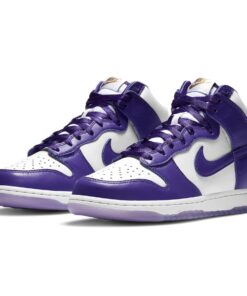 Alternative view of Nike Dunk High Wmns 'Varsity Purple'