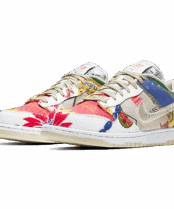 Alternative view of Nike Dunk Low 'City Market'