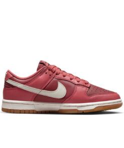 Alternative view of Nike Dunk Low 'Desert Berry'