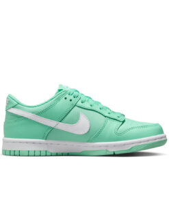 Alternative view of Nike Dunk Low 'Emerald Rise'