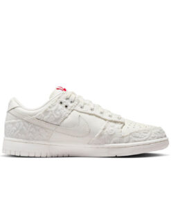 Alternative view of Nike Dunk Low 'Give Her Flowers'