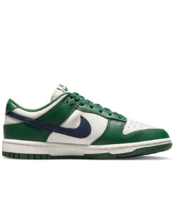 Alternative view of Nike Dunk Low 'Gorge Green'