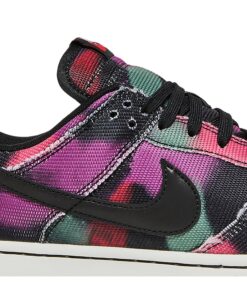 Alternative view of Nike Dunk Low 'Graffiti' DM0108-002