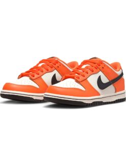 Alternative view of Nike Dunk Low GS Halloween 2022