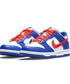 Alternative view of Nike Dunk Low GS 'Mismatched Swoosh'