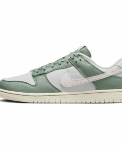 Nike Dunk Low 'Mica Green'