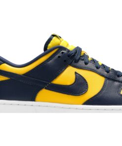 Alternative view of Nike Dunk Low Michigan 2021 DD1391-700 Nicesnk