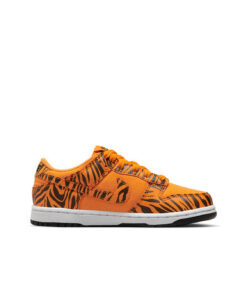 Alternative view of Nike Dunk Low Next Nature 'Tiger Stripes'