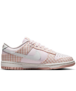 Alternative view of Nike Dunk Low 'Pearl Pink Oxford Summit White'