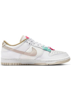 Alternative view of Nike Dunk Low 'Pink Bling'