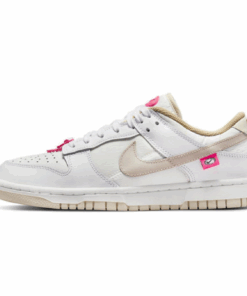 Nike Dunk Low 'Pink Bling'