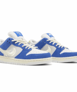 Alternative view of Nike Dunk Low Pro SB x Fly Streetwear