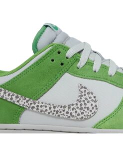 Alternative view of Nike Dunk Low 'Safari Swoosh-Chlorophyll' DR0156-300