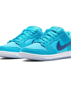 Alternative view of Nike Dunk Low SB 'Blue Fury'
