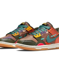 Alternative view of Nike Dunk Low 'Scrap'