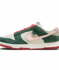 Nike Dunk Low SE 'All Petals United'