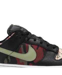 Alternative view of Nike Dunk Low SE Black Multi-Camo DH0957-001 Nicesnk