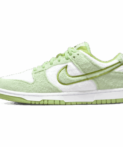 Nike Dunk Low SE Wmns 'Fleece - Honeydew'