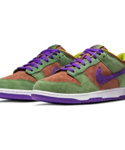 Alternative view of Nike Dunk Low SP Retro 'Veneer' 2020