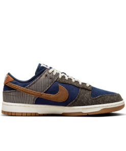 Alternative view of Nike Dunk Low 'Tweed Corduroy'