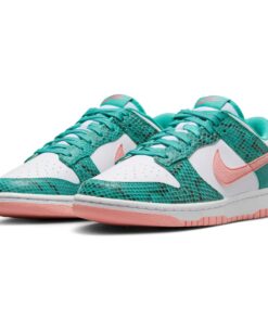 Alternative view of Nike Dunk Low 'Washed Teal Snakeskin'