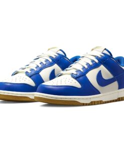 Alternative view of Nike Dunk Low Wmns 'Kansas City Royals'