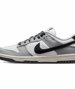 Nike Dunk Low Wmns 'Light Smoke Grey'