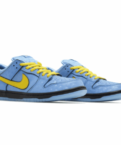 Alternative view of Nike Dunk SB Low x The Powerpuff Girls 'Bubbles'