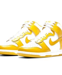 Alternative view of Nike Dunk Wmns High 'Dark Sulfur'