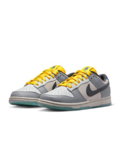 Alternative view of Nike North Carolina A&T State x Dunk Low 'Aggies'