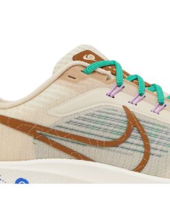 Alternative view of Nike Pegasus 39 Premium Moving Company DV8922-100 Nicesnk