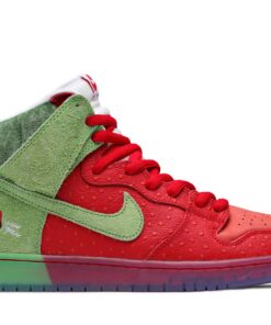 Nike SB Dunk High 'Strawberry Cough' CW7093-600
