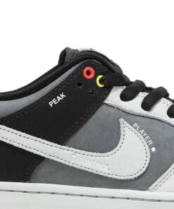 Alternative view of Nike SB Dunk Low Camcorder CV1659-001 Nicesnk