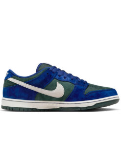 Alternative view of Nike SB Dunk Low 'Deep Royal Blue'