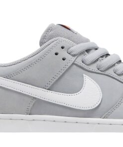 Alternative view of Nike SB Dunk Low 'Grey Gum' DV5464-001