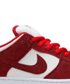 Alternative view of Nike SB Dunk Low Premium Valentines Day 2014 313170-662 Nicesnk