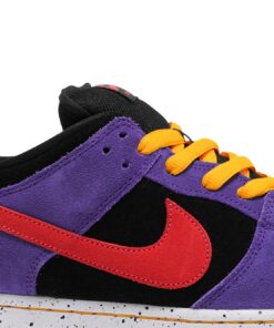 Alternative view of Nike SB Dunk Low Pro ACG Terra BQ6817-008 Nicesnk